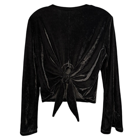 Design Lab Black Velvet Bell Sleeve Tie Back Top Medium - Picture 4 of 7